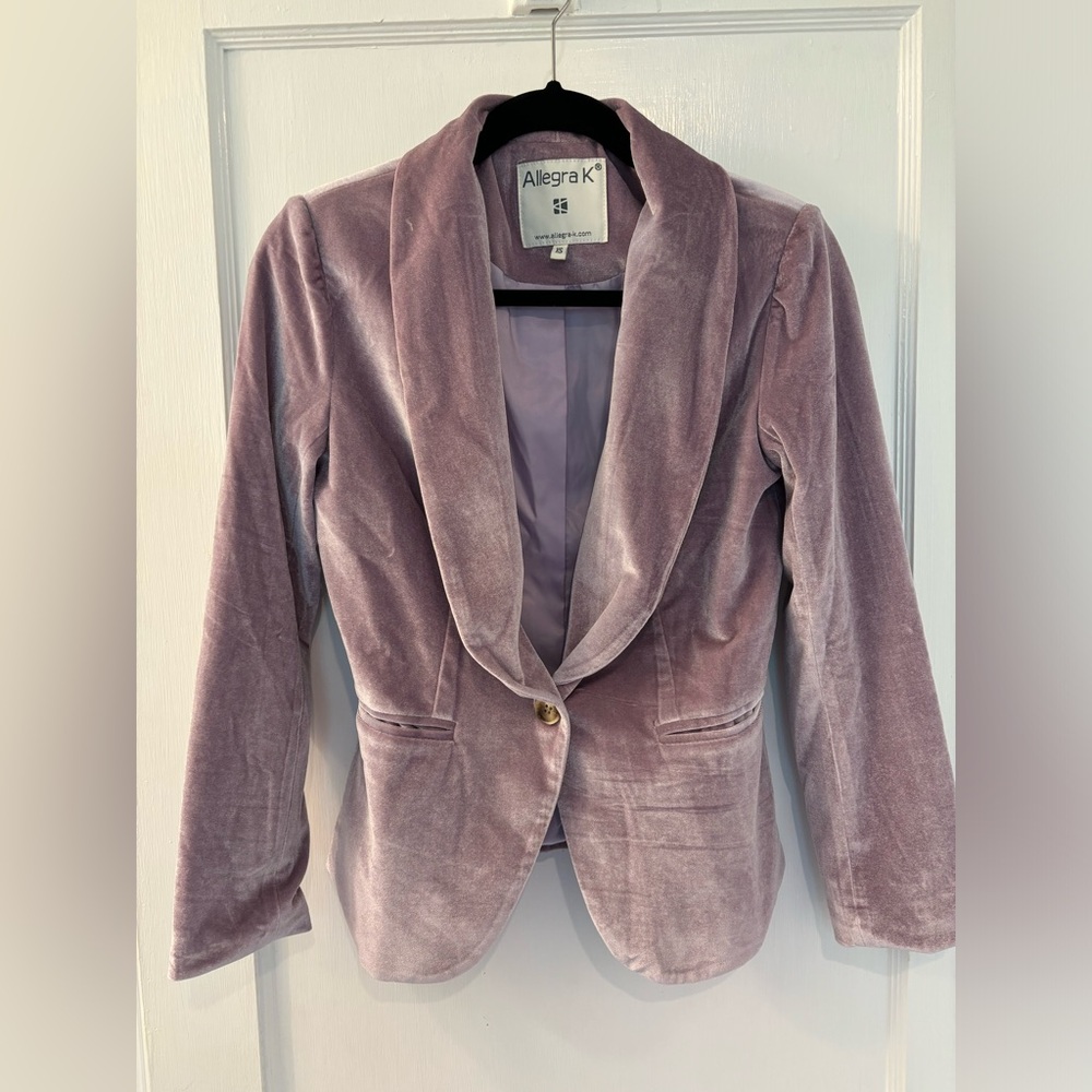 Allegra K dusty lavender velvet blazer